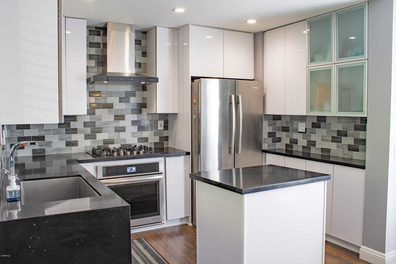 522 Via Colinas - Photo 5 of 18