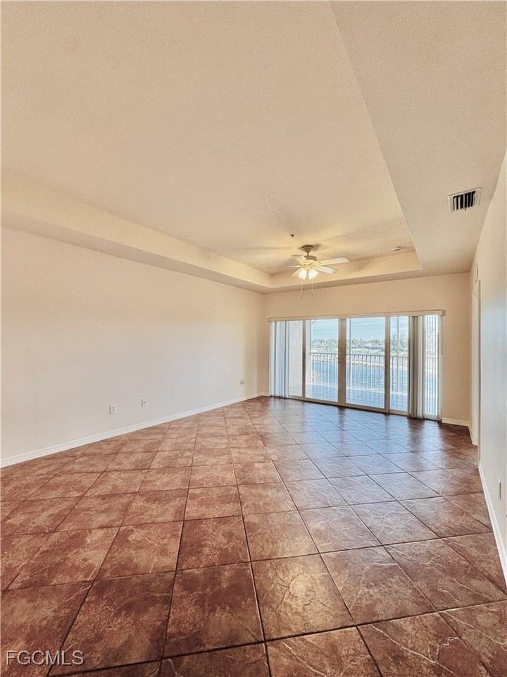 10010 Maddox Ln #318 - Photo 3 of 38