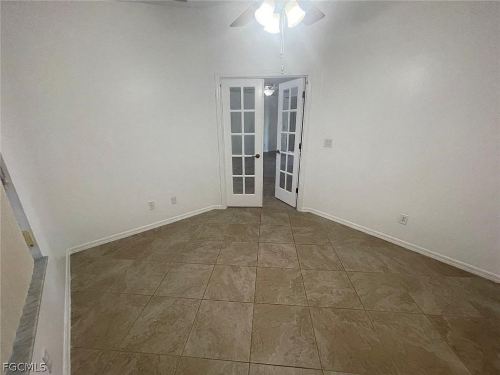 2842 Nw 5th Ave - Photo 3 of 25