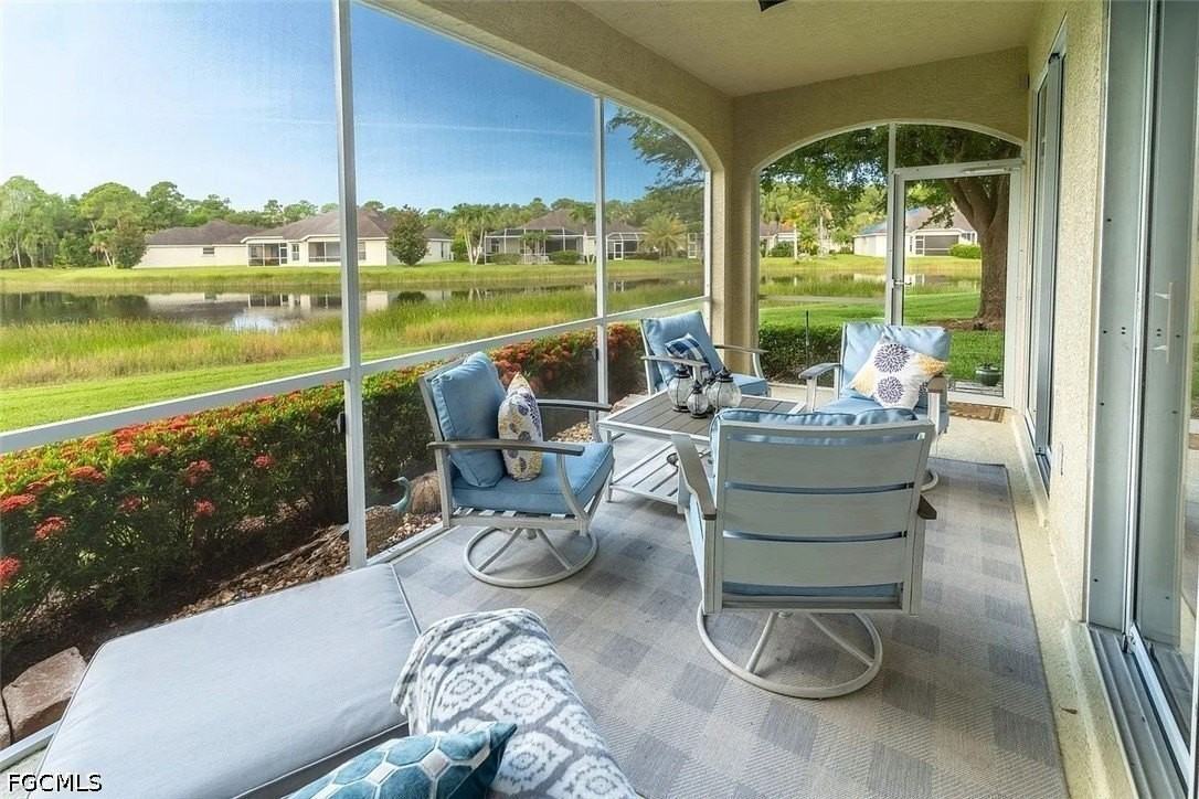 23084 Lone Oak Dr - Photo 6 of 30