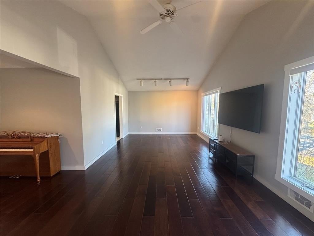 41 Kenilworth Rd - Photo 5 of 31