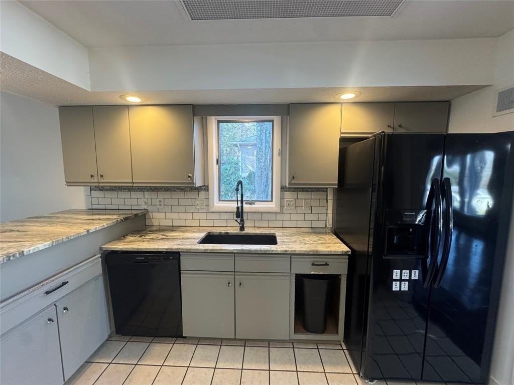 41 Kenilworth Rd - Photo 7 of 31