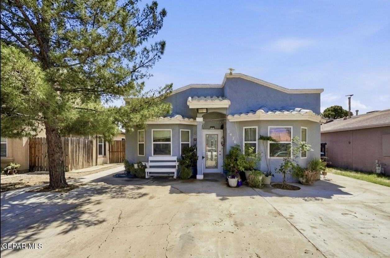 1476 Enrique Perez Cir - Photo 2 of 20