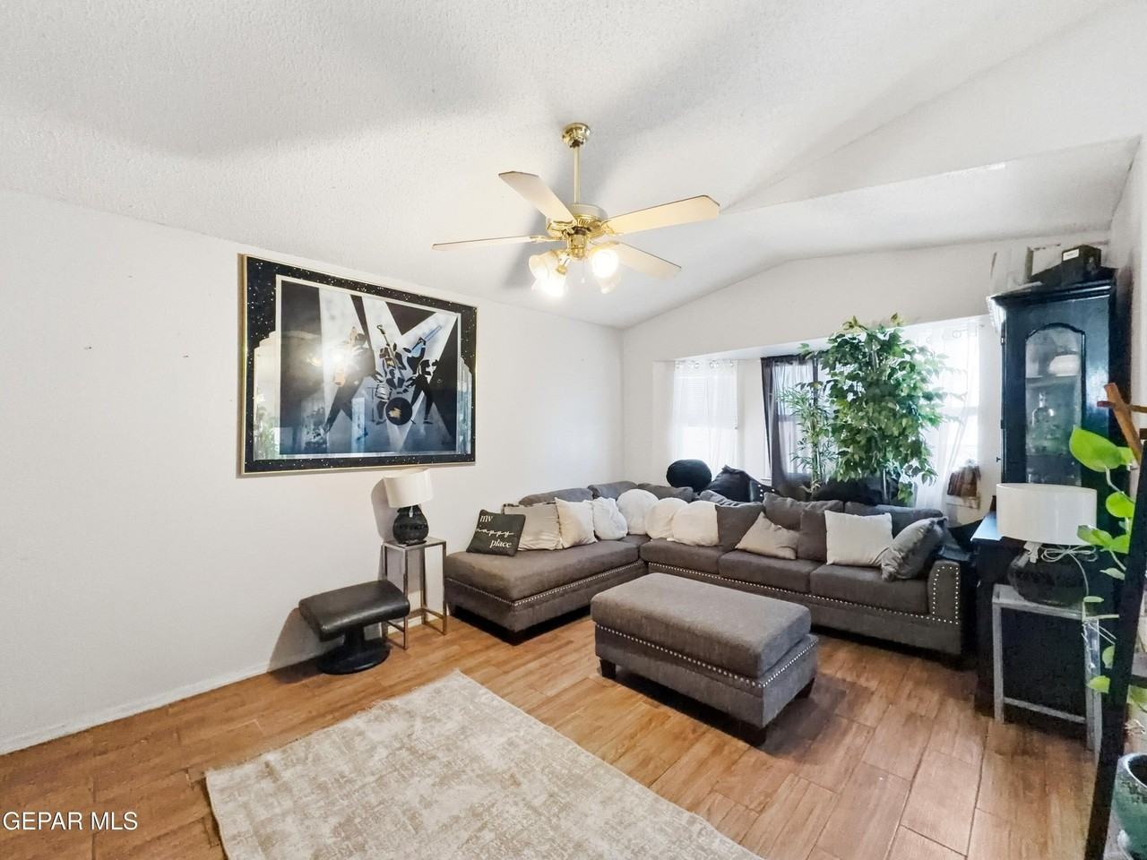 1476 Enrique Perez Cir - Photo 5 of 20