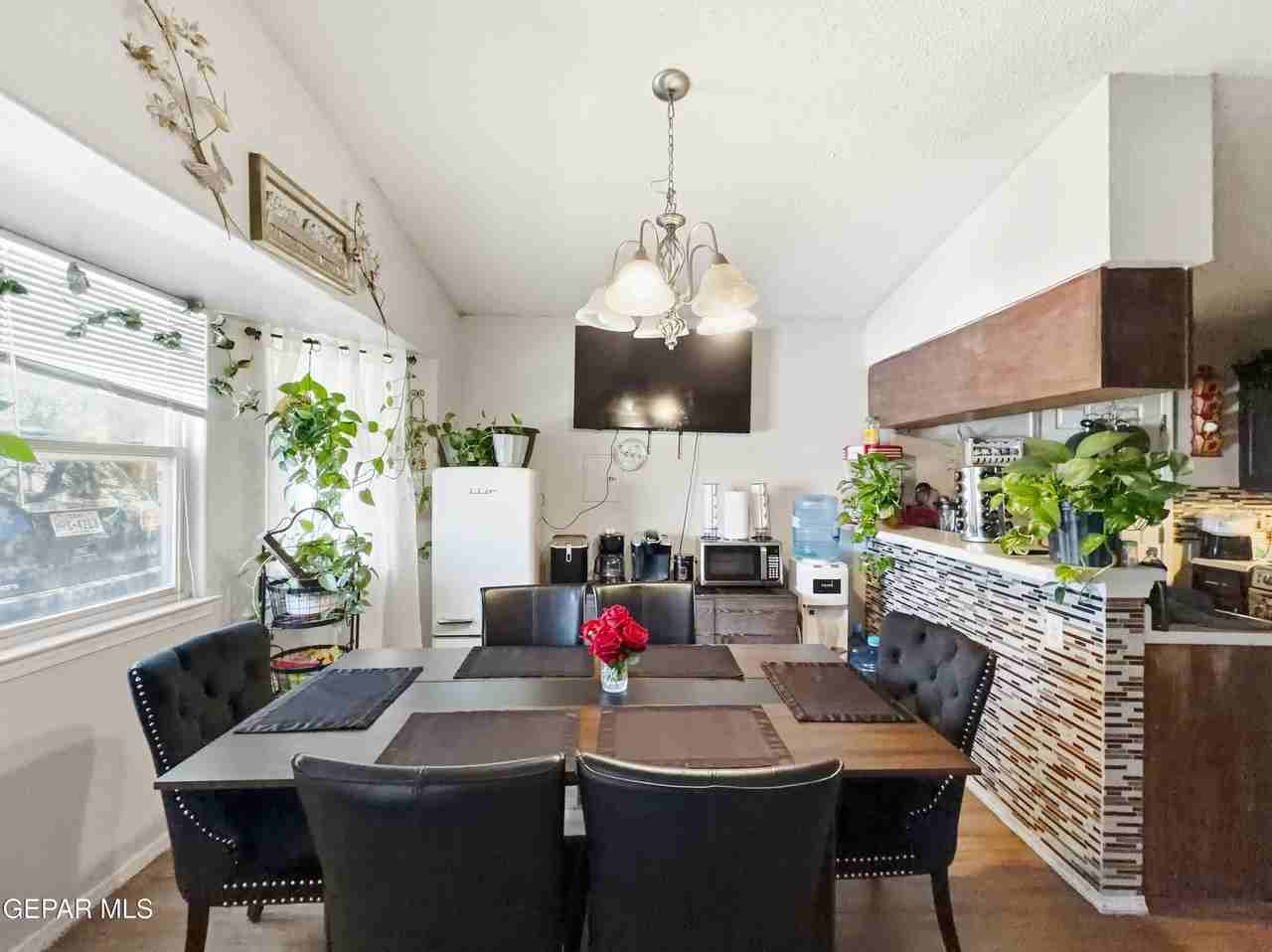 1476 Enrique Perez Cir - Photo 7 of 20