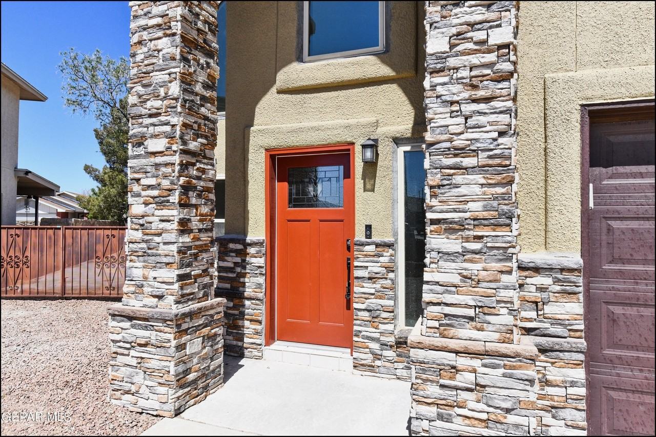 3413 Tea Rose Pl - Photo 5 of 49