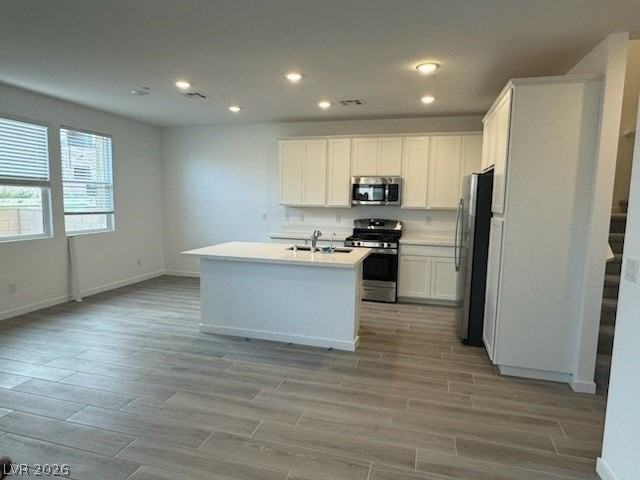 2552 Venetia Pointe St - Photo 5 of 33