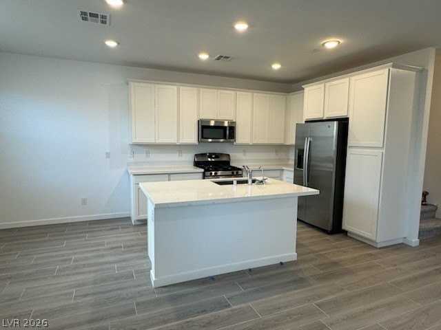 2552 Venetia Pointe St - Photo 6 of 33