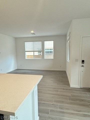 2552 Venetia Pointe St - Photo 7 of 33