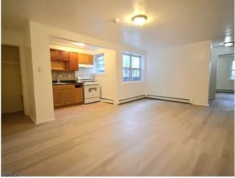 58 Underwood St #B6 - Photo 2 of 5