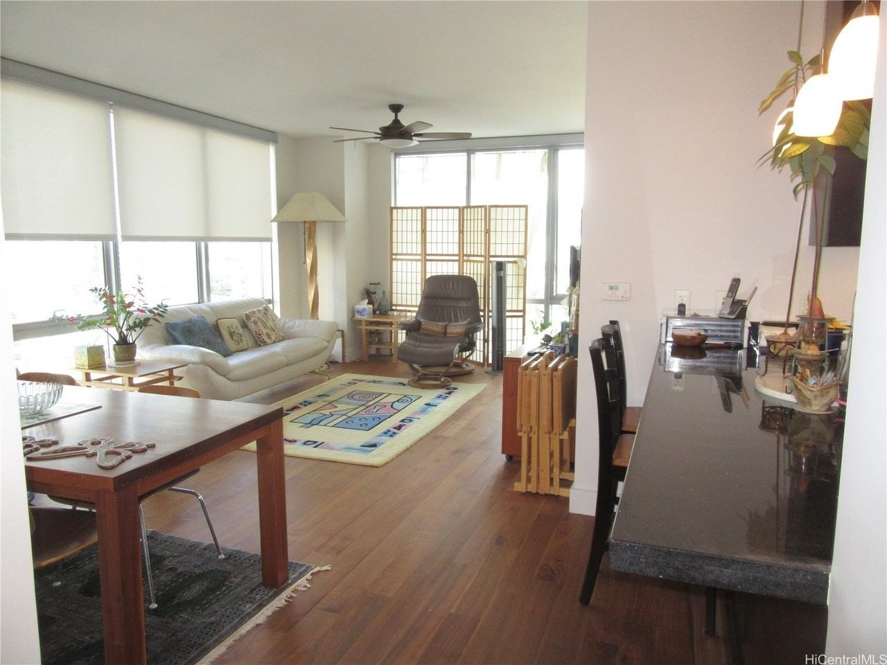1189 Waimanu St #1706 - Photo 2 of 25
