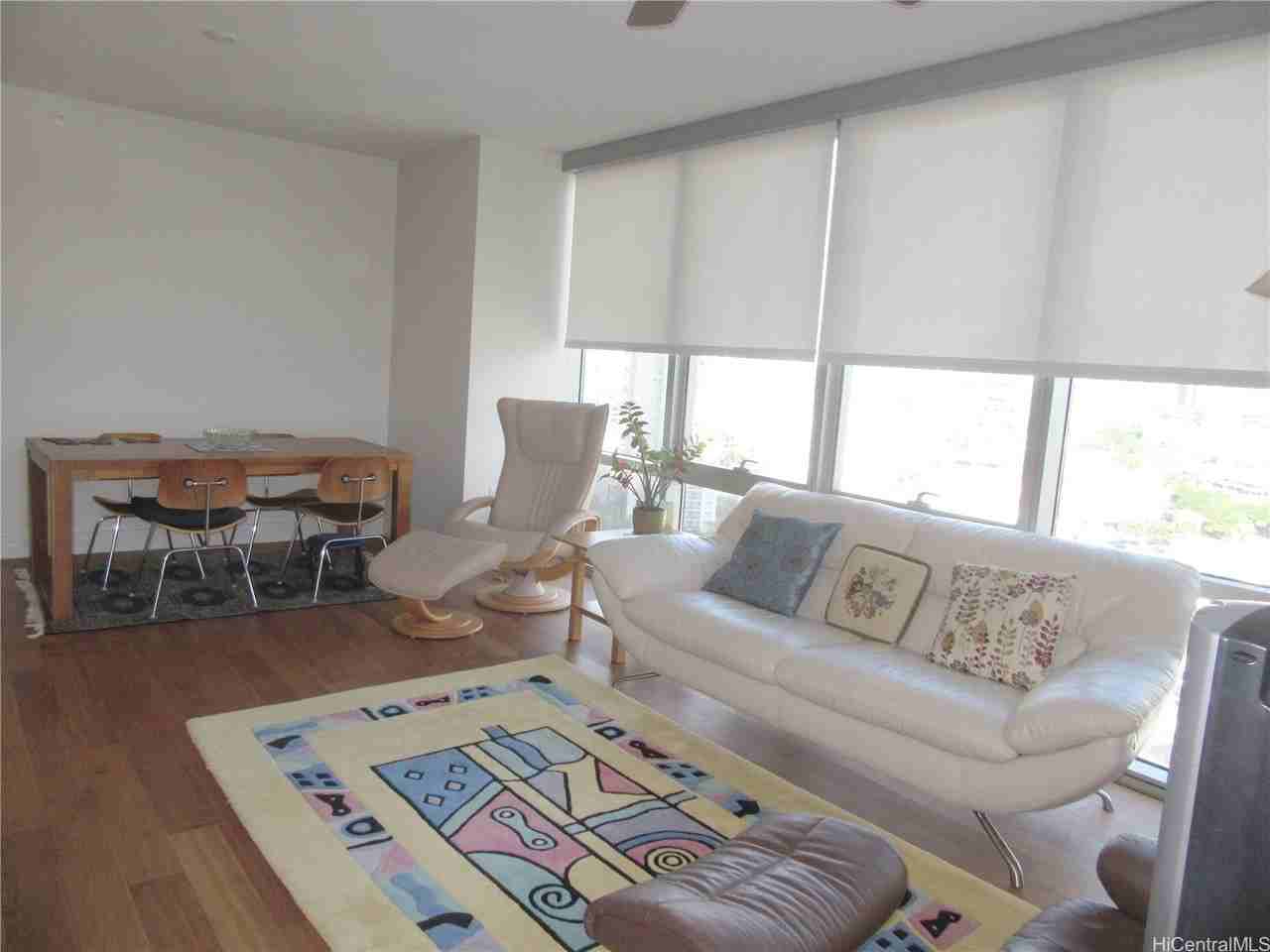 1189 Waimanu St #1706 - Photo 3 of 25
