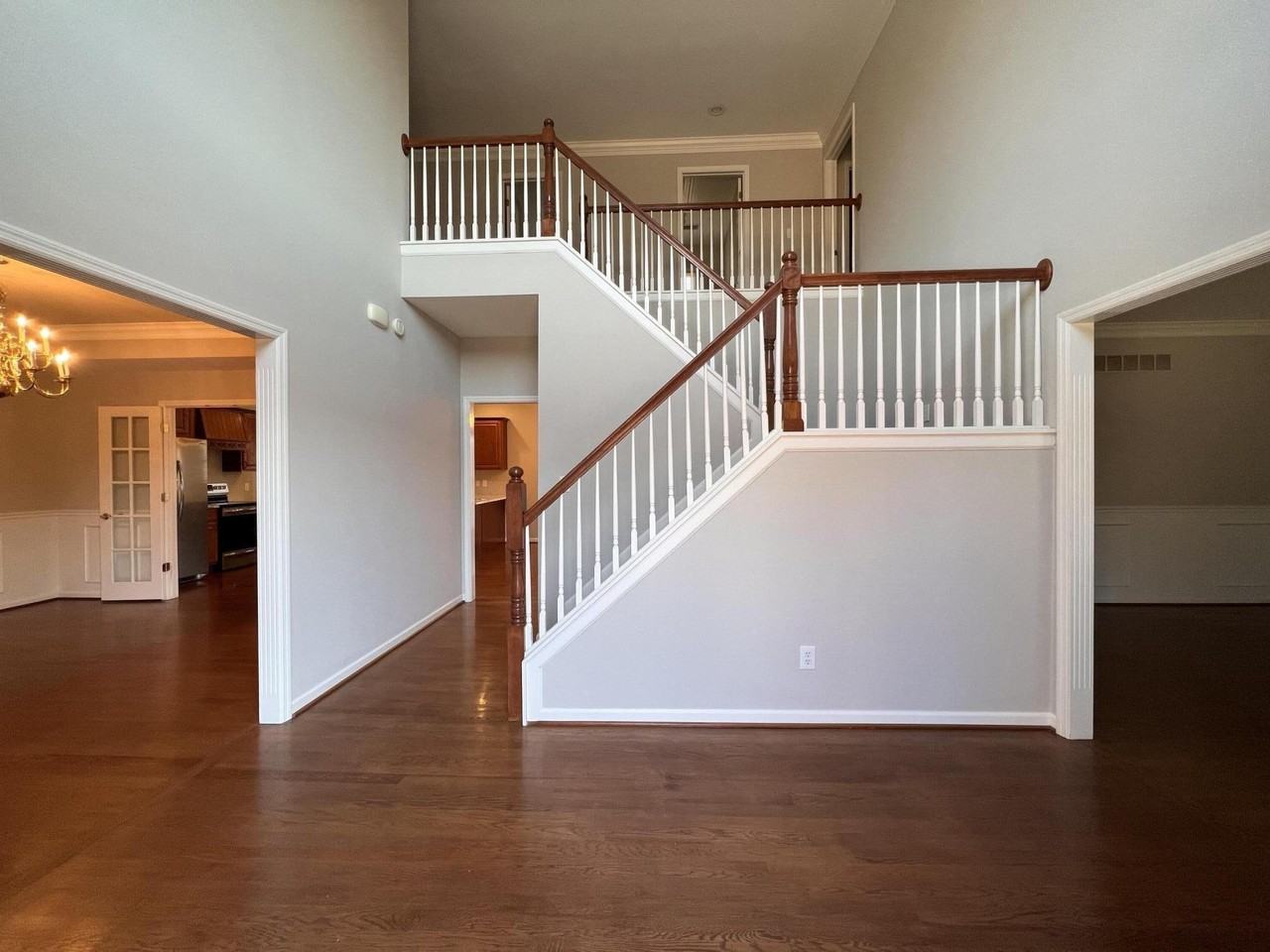 4320 Creek Valley Way - Photo 5 of 50