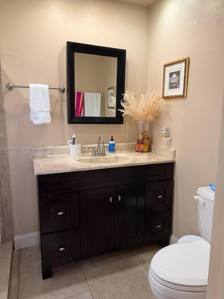 1350 Nw 96th St #2 - Photo 3 of 12