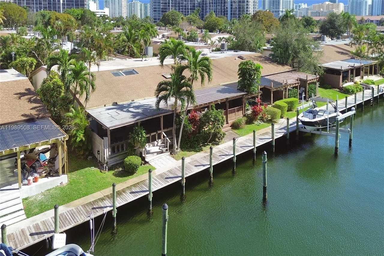 2619 S Parkview Dr - Photo 5 of 29