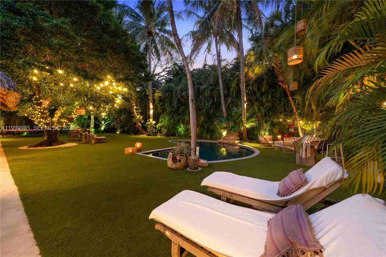 330 Gulf Rd - Photo 5 of 15