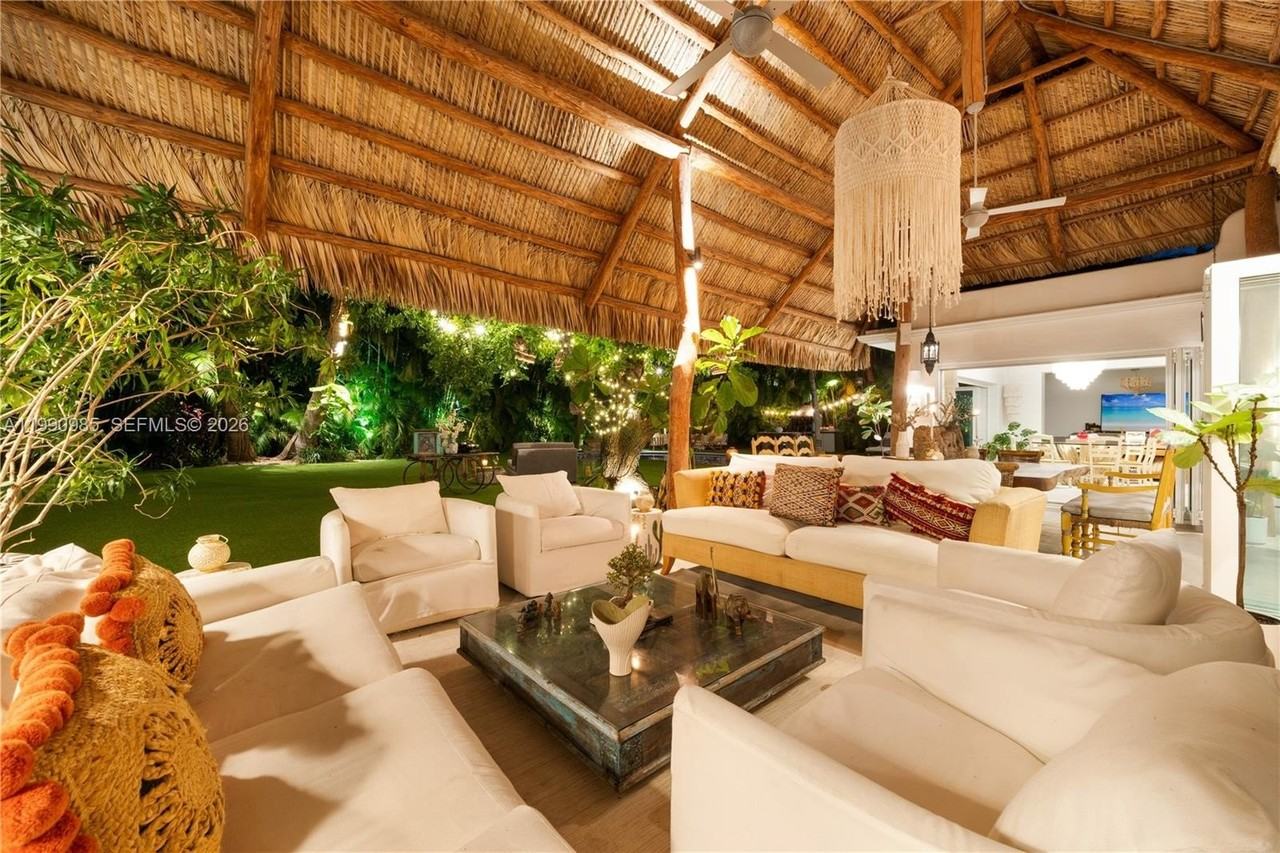 330 Gulf Rd - Photo 7 of 15