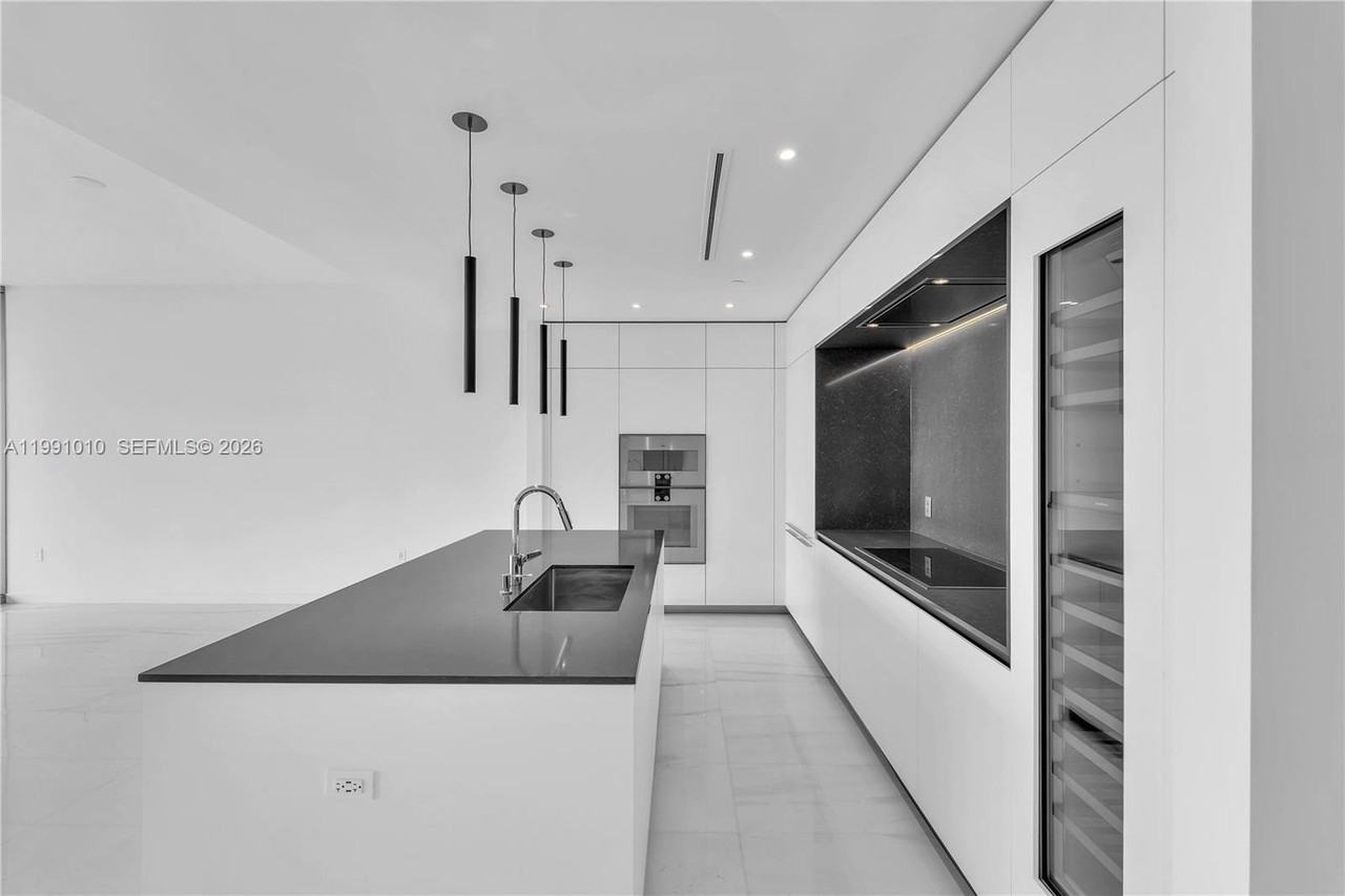 300 Biscayne Boulevard Way #1902E - Photo 6 of 19