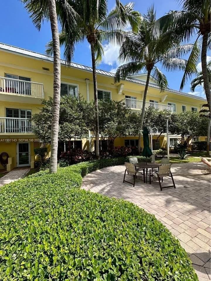 151 Ne 16th Ave #334 - Photo 2 of 28