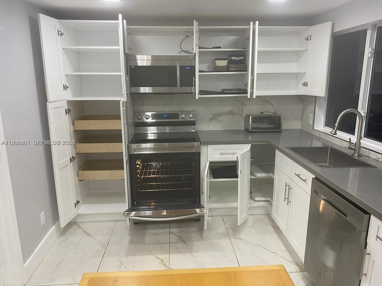 2242 Polk St #2 - Photo 2 of 50