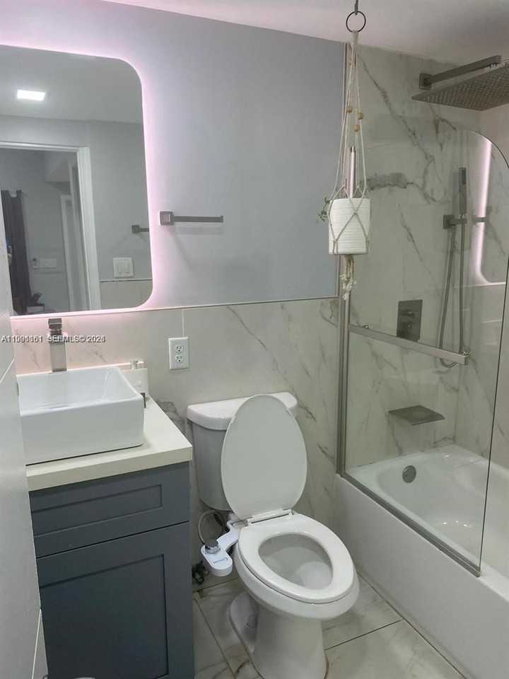 2242 Polk St #2 - Photo 6 of 50