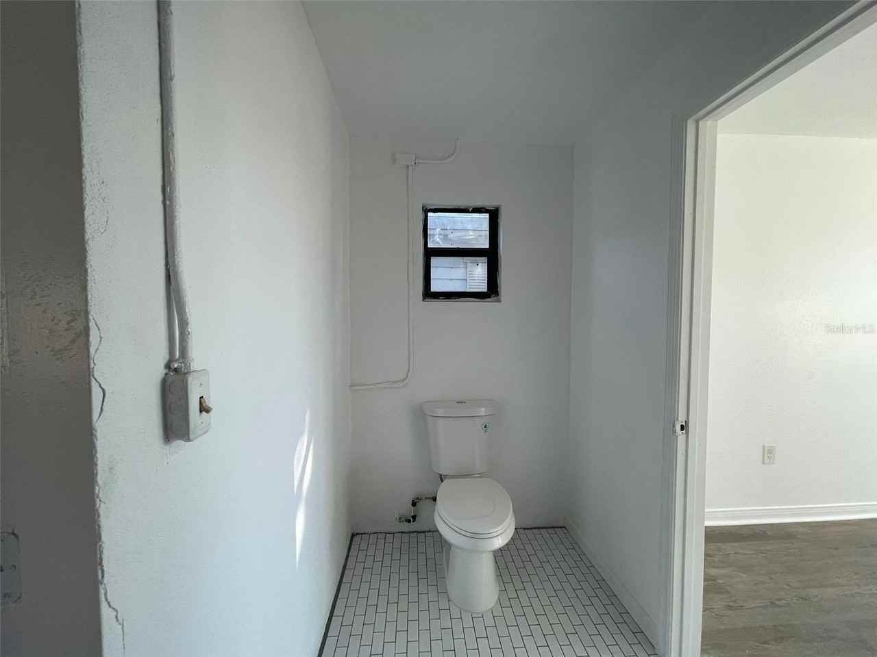 3308 Elkcam Blvd - Photo 7 of 21