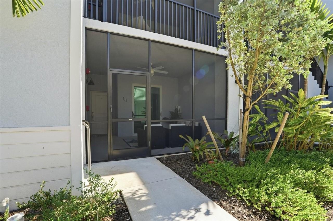 14204 Heritage Landing Blvd #712 - Photo 7 of 50