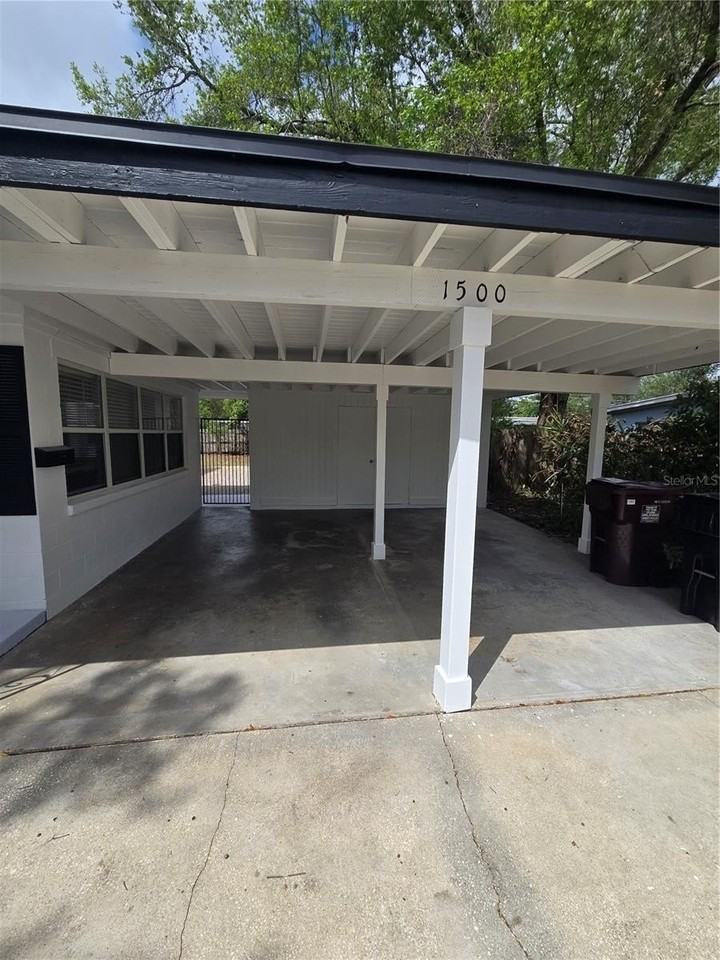 1500 Roscomare Ave - Photo 5 of 23