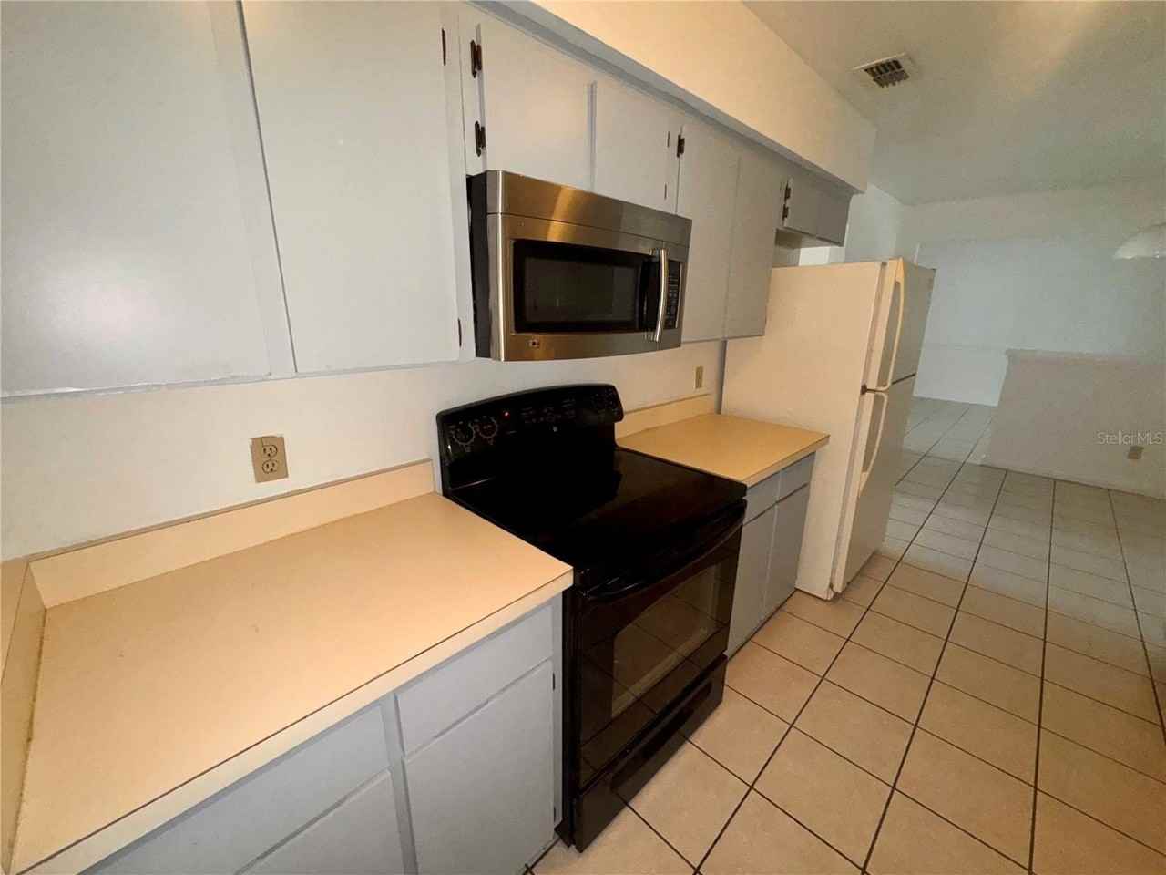 117 Red Rose Cir - Photo 7 of 20