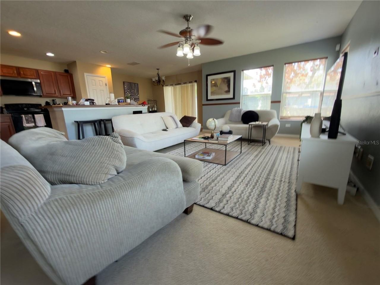 2552 Aventurine St - Photo 3 of 25