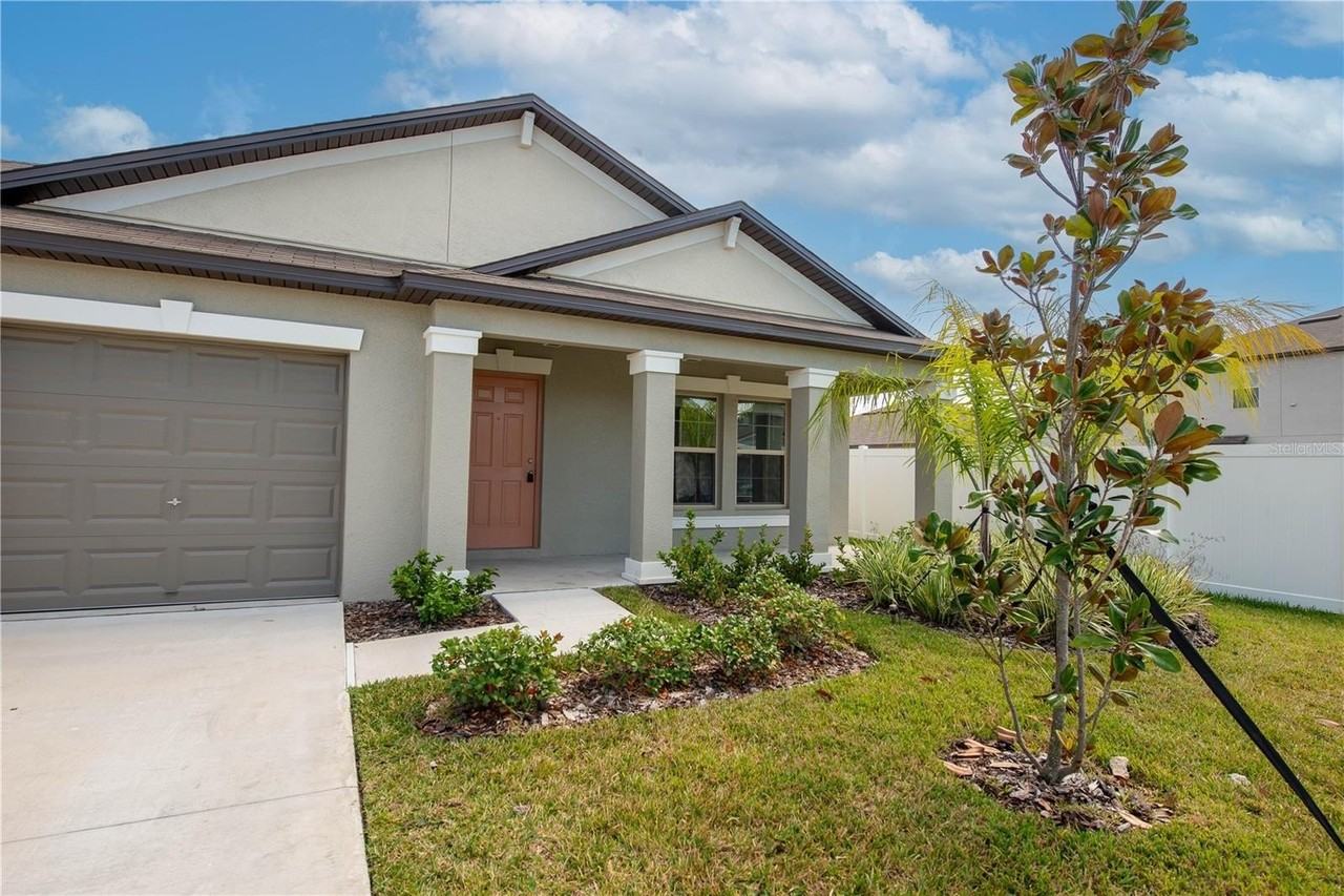 1837 Sand Daisy Pl - Photo 3 of 34