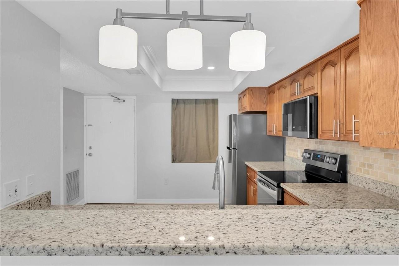 4902 38th Way S #109 - Photo 3 of 49