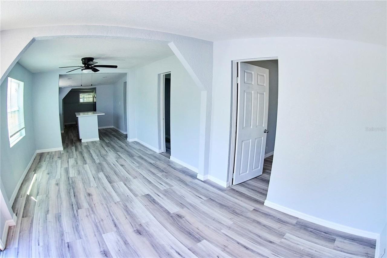 3917 E Hanna Ave - Photo 3 of 10