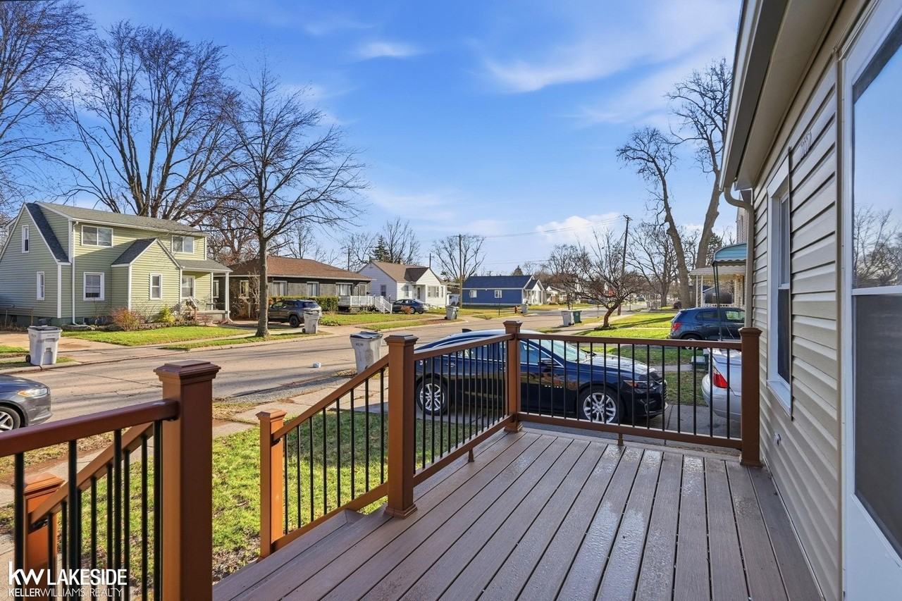 1012 E Pearl Ave - Photo 2 of 22