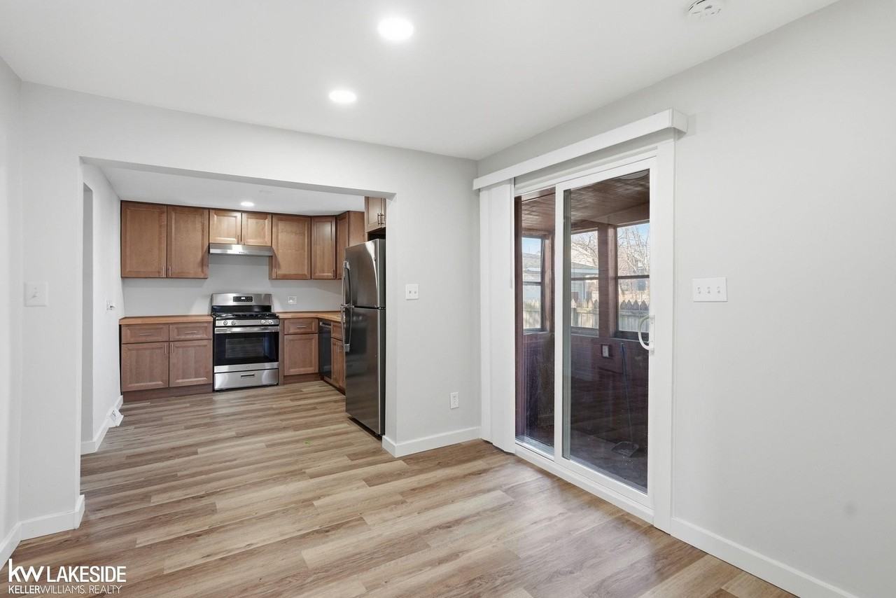 1012 E Pearl Ave - Photo 5 of 22