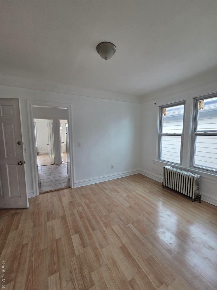 3561 Ropes Ave - Photo 2 of 10