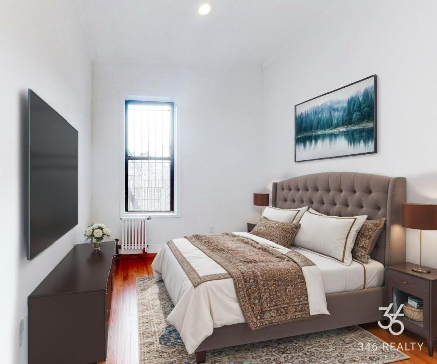 124 W 139th St - Photo 3 of 5