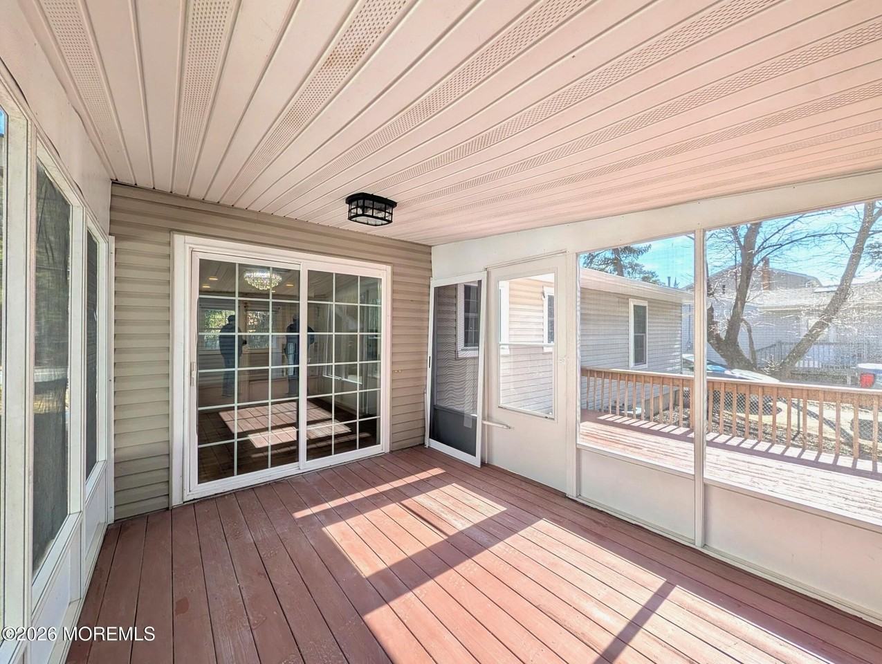 73 S Shore Dr - Photo 5 of 25