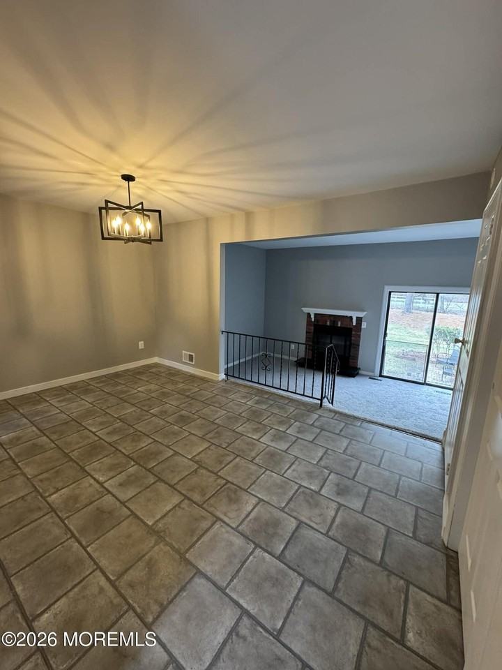 85 Shady Ln - Photo 2 of 8