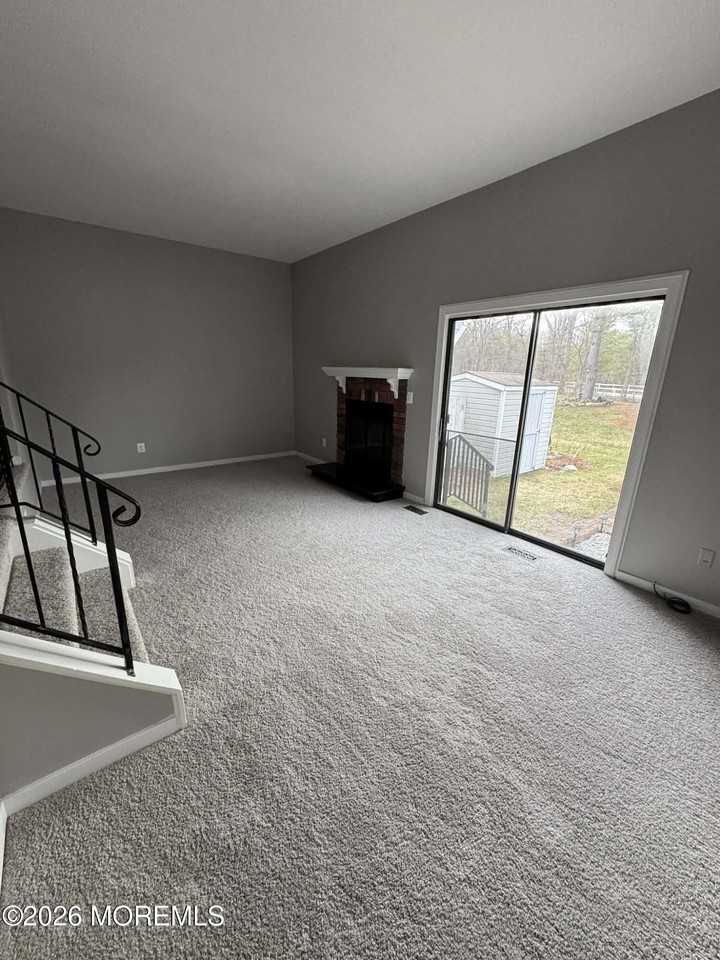 85 Shady Ln - Photo 3 of 8