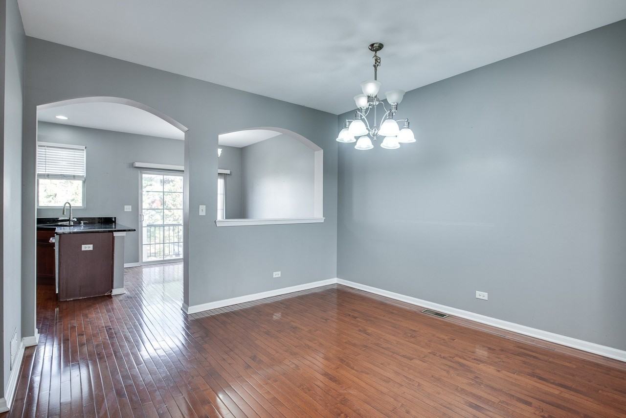 417 Plaza Pl - Photo 6 of 22