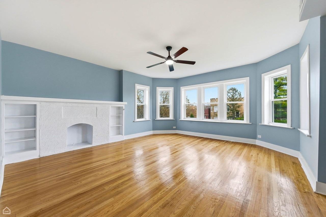 7824 S Euclid Ave Apt 1 - Photo 2 of 5