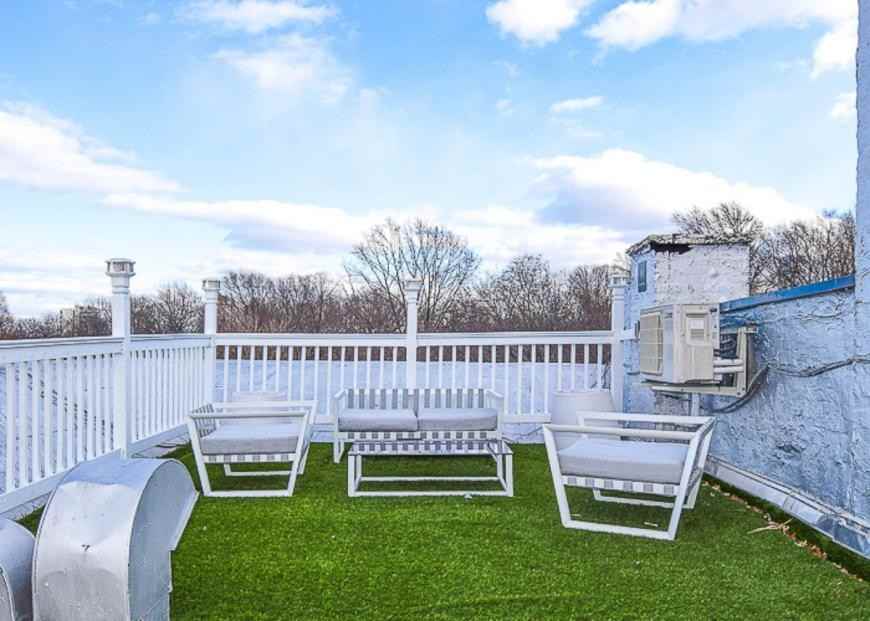 473 Central Park W - Photo 6 of 10