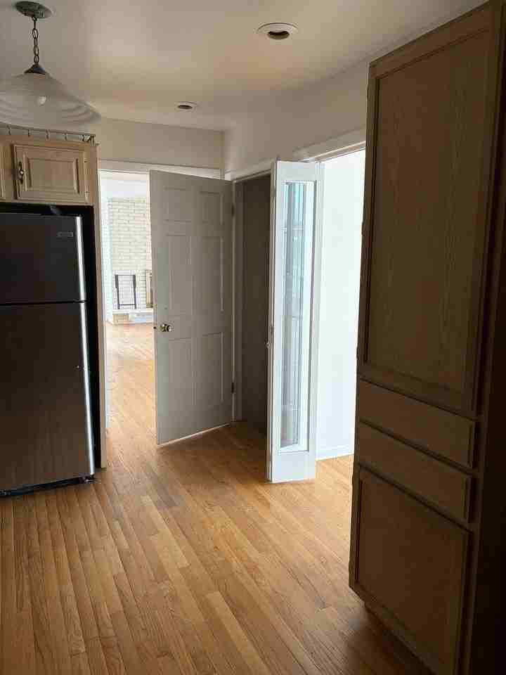 15601 108th Ave Unit B - Photo 7 of 10