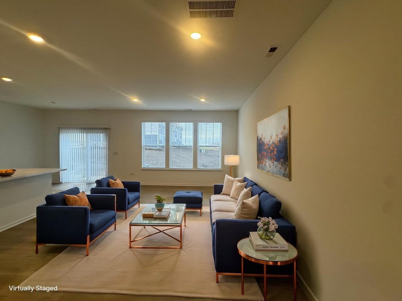 25736 W Wakefield Dr Unit 25736 - Photo 2 of 12