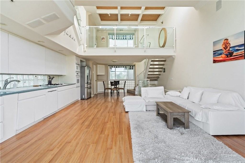 24C Pacific Ave - Photo 6 of 21