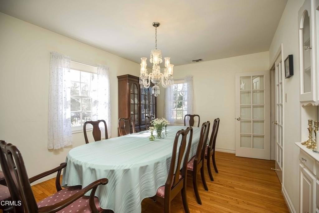 4412 Commonwealth Ave - Photo 6 of 29