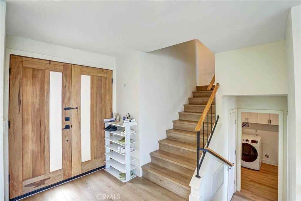 27438 Elmbridge Dr - Photo 3 of 24