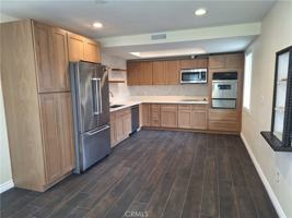 featured image of 2305 Rockefeller Ln #A