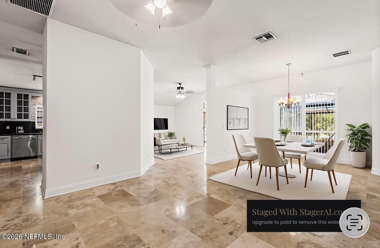 2471 Coachman Lakes Dr - Photo 6 of 37